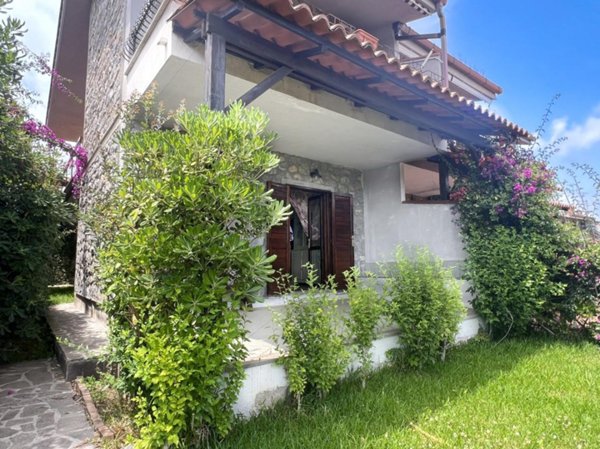 appartamento in vendita a Santa Marina