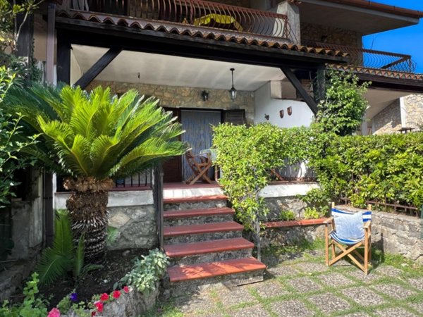 appartamento in vendita a Santa Marina