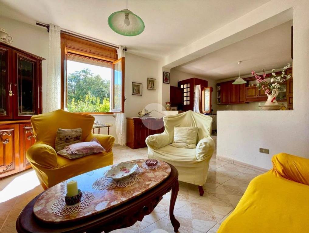 casa indipendente in vendita a Santa Marina