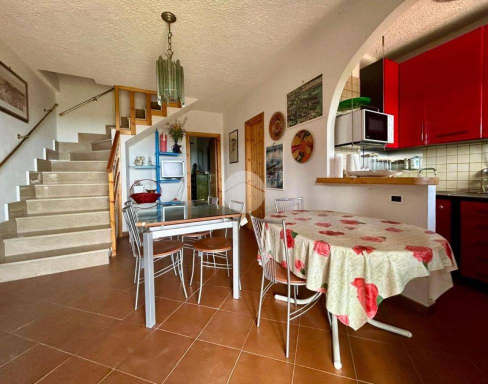 casa indipendente in vendita a Santa Marina
