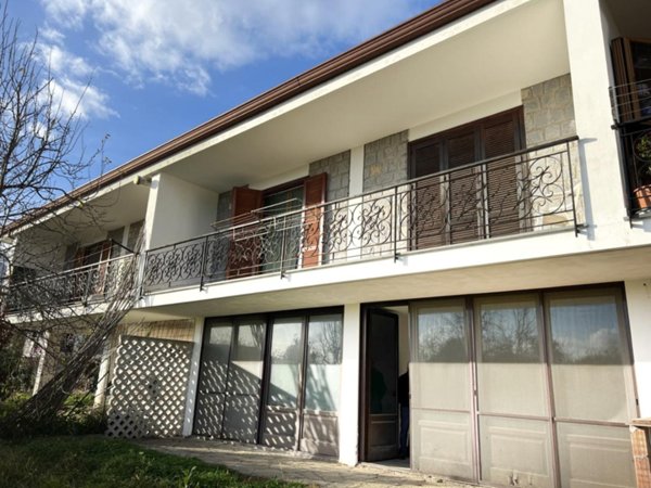 casa indipendente in vendita a Santa Marina