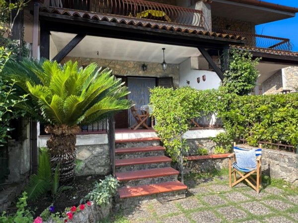 appartamento in vendita a Santa Marina