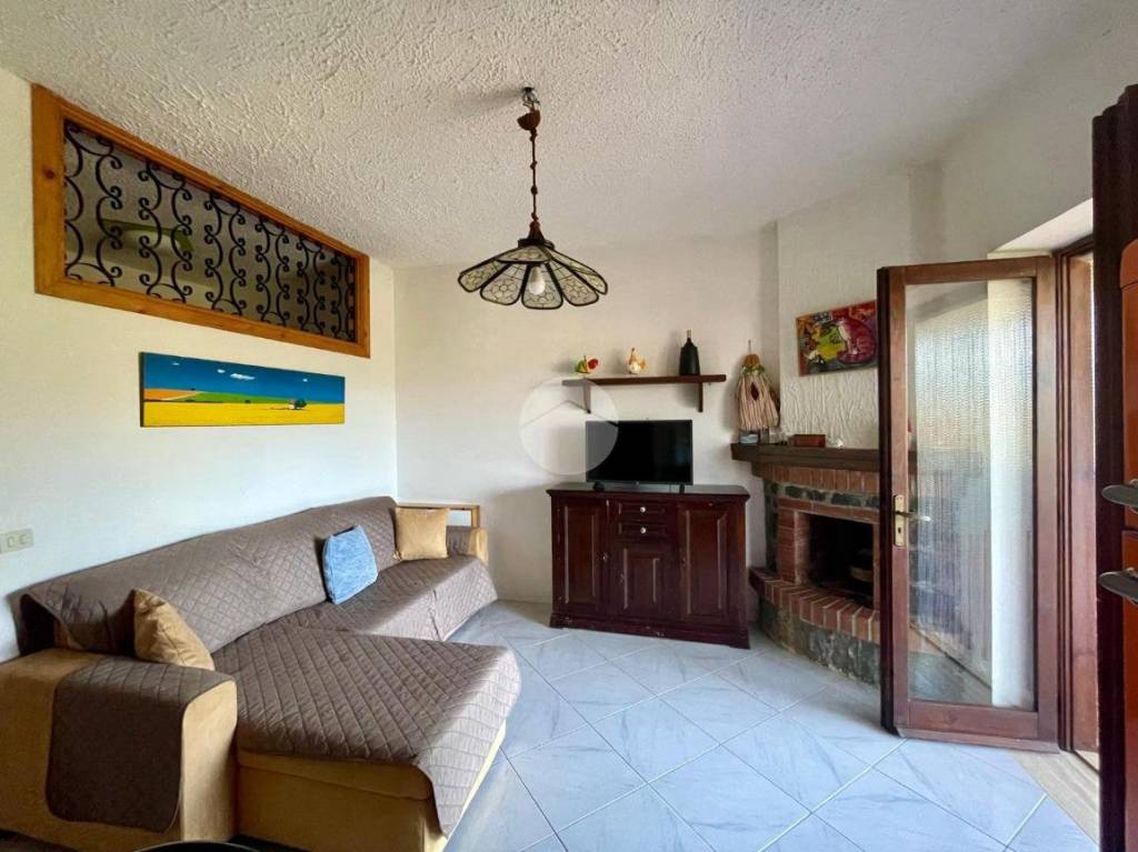 casa indipendente in vendita a Santa Marina