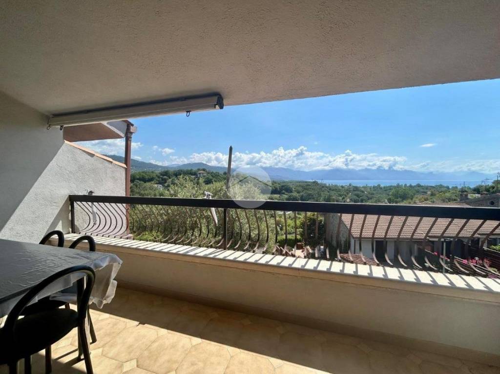 casa indipendente in vendita a Santa Marina