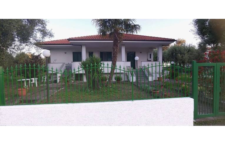 casa indipendente in vendita a Santa Marina