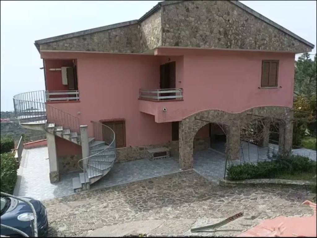 casa indipendente in vendita a Santa Marina