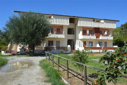 casa indipendente in vendita a Santa Marina