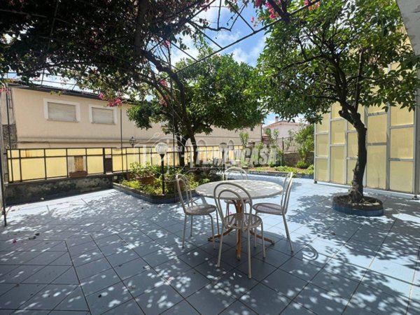 casa indipendente in vendita a Santa Marina