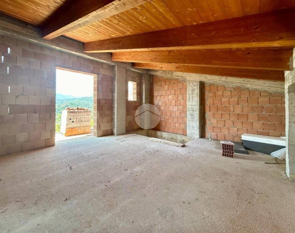 casa indipendente in vendita a Santa Marina