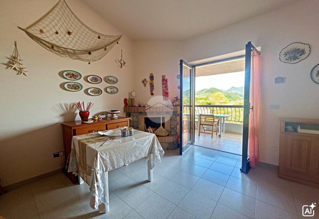 casa indipendente in vendita a Santa Marina