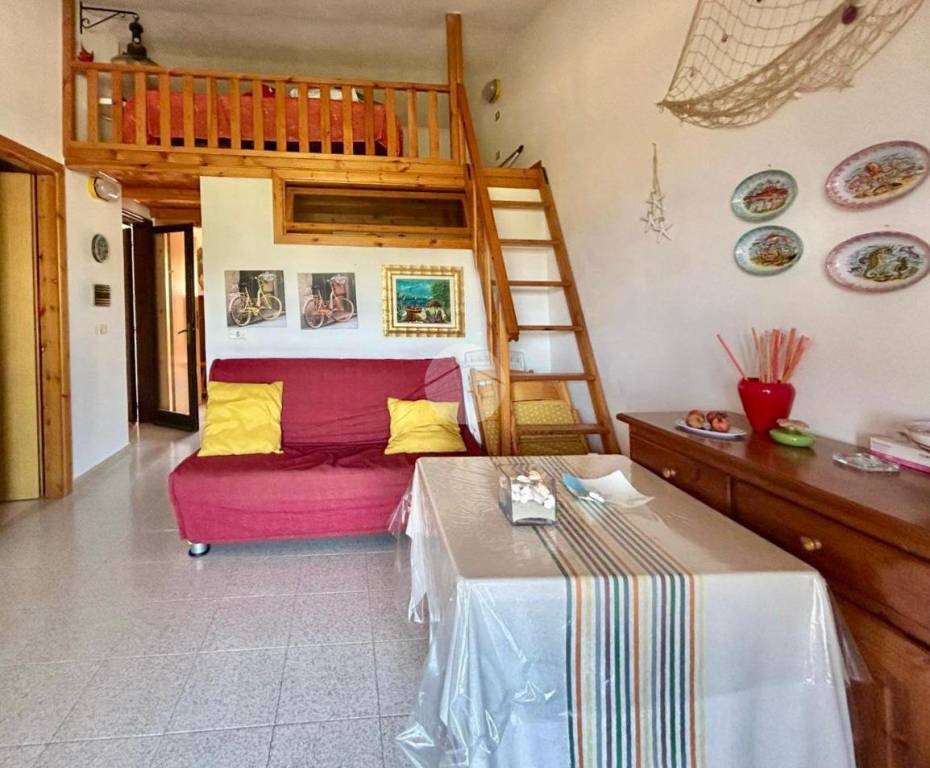 casa indipendente in vendita a Santa Marina