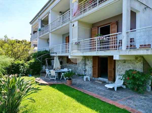 appartamento in vendita a Santa Marina