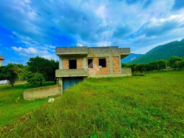 casa indipendente in vendita a Sant'Egidio del Monte Albino