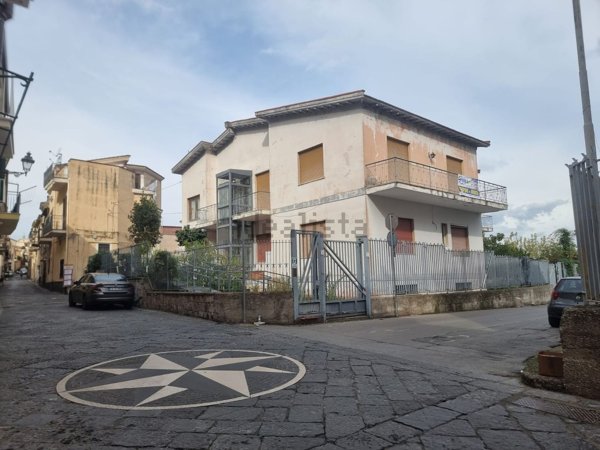 casa indipendente in vendita a Sant'Egidio del Monte Albino