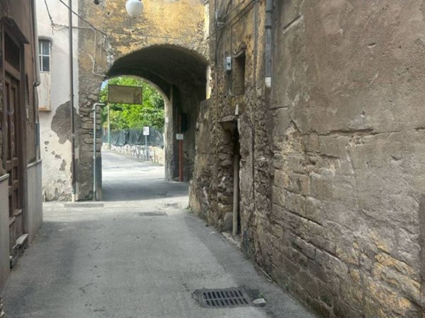 casa indipendente in vendita a San Valentino Torio