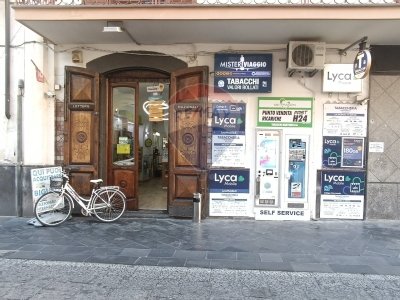 negozio in vendita a San Valentino Torio
