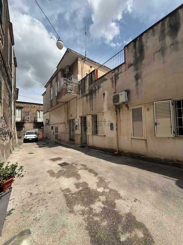 appartamento in vendita a San Valentino Torio in zona Sciulia