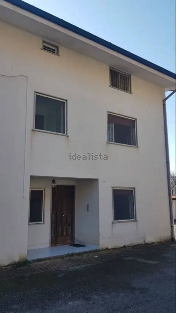 casa indipendente in vendita a Sanza