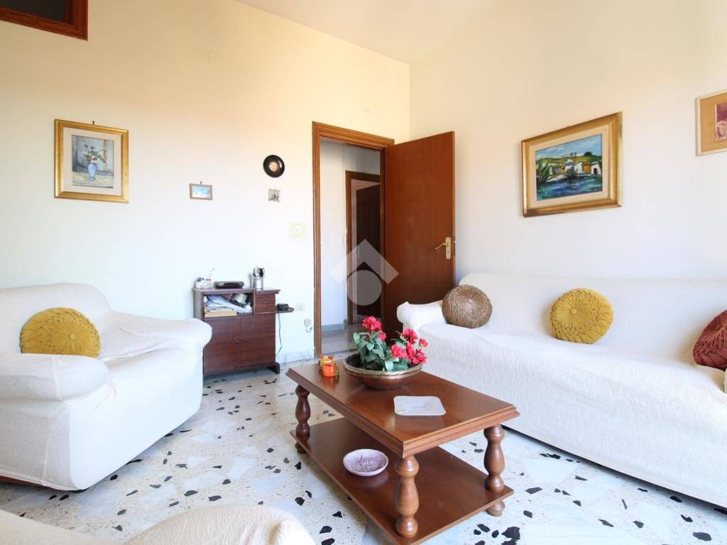 appartamento in vendita a Sapri