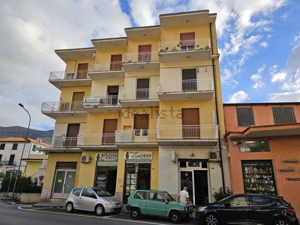 appartamento in vendita a Sapri