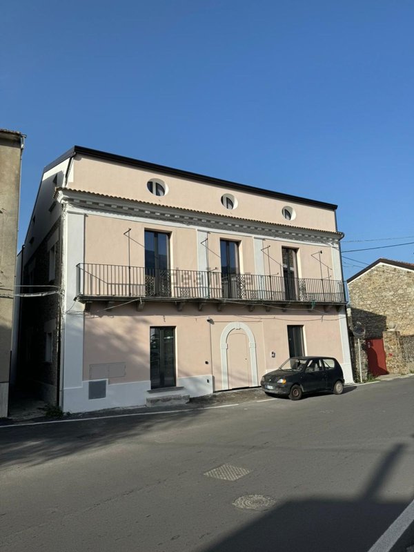appartamento in vendita a Sapri