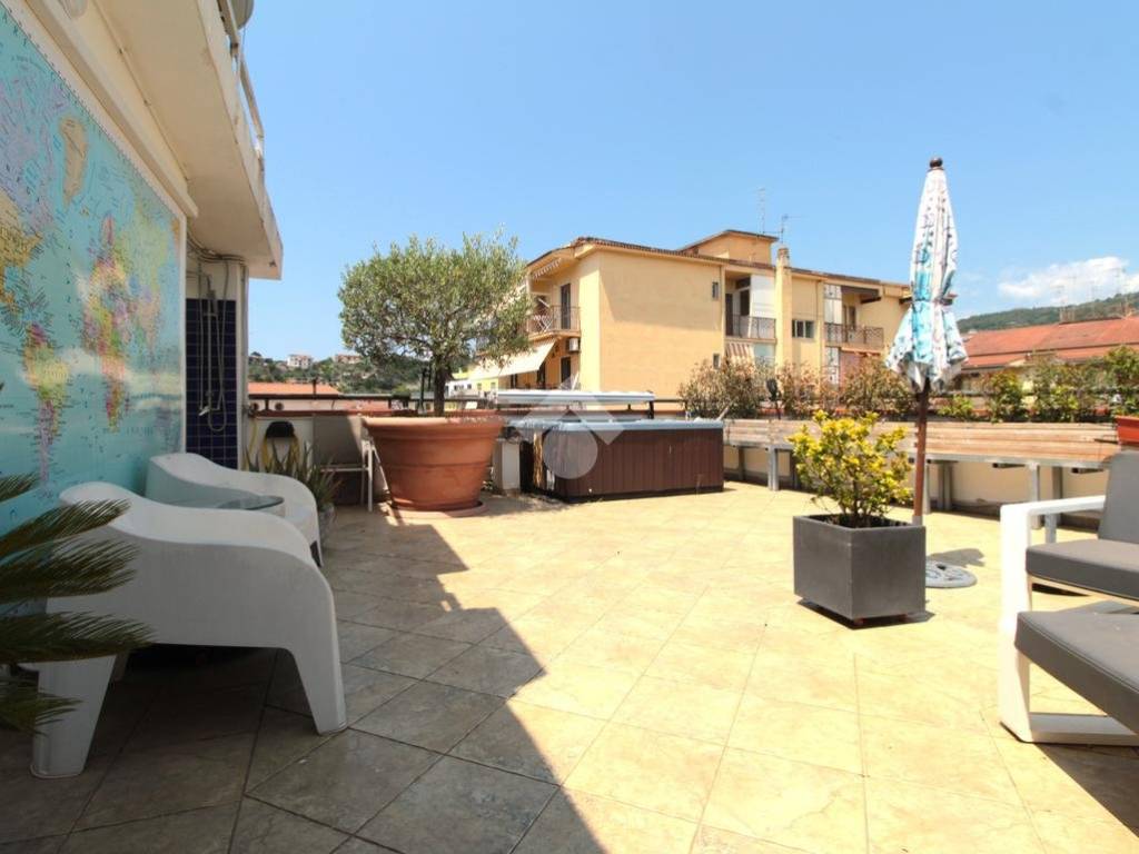 appartamento in vendita a Sapri