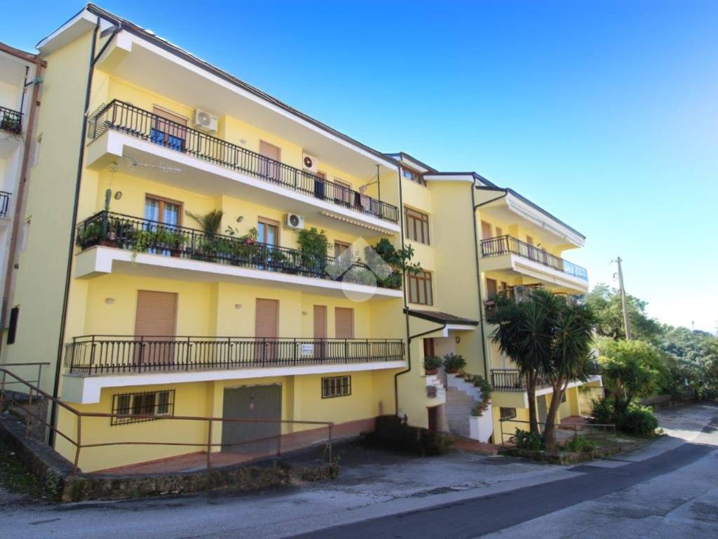 appartamento in vendita a Sapri