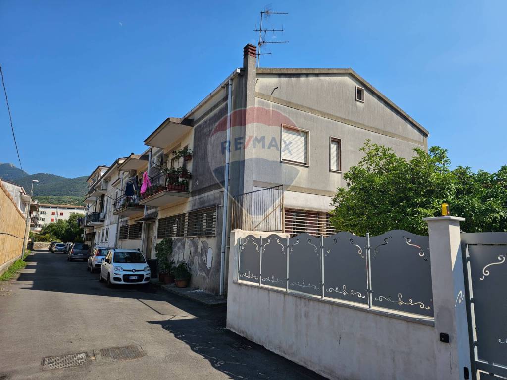 appartamento in vendita a Sapri