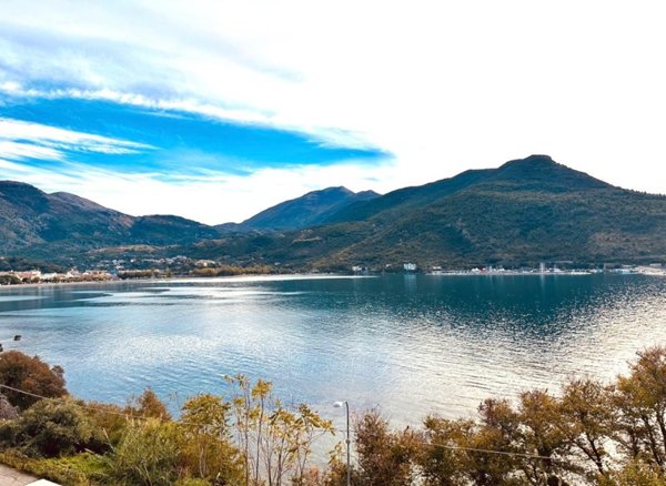 appartamento in vendita a Sapri