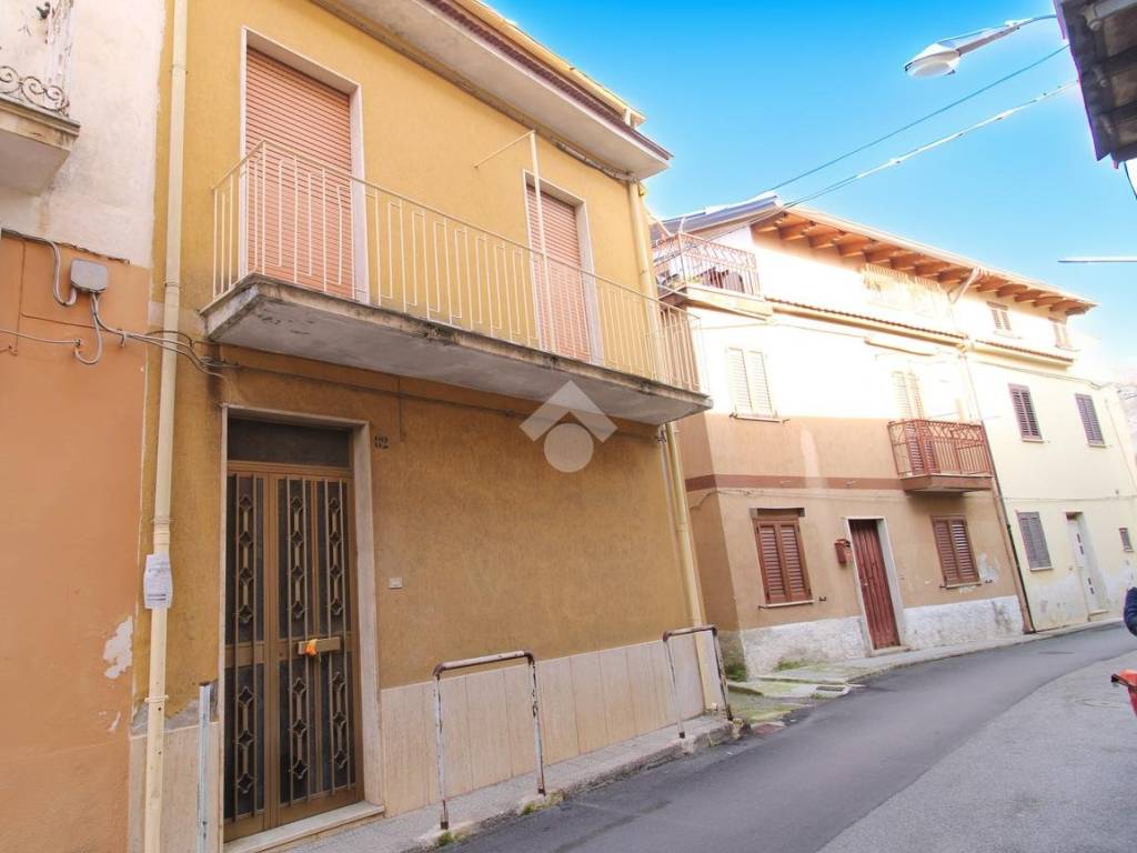 casa indipendente in vendita a Sapri