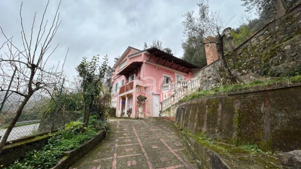 casa indipendente in vendita a Sapri