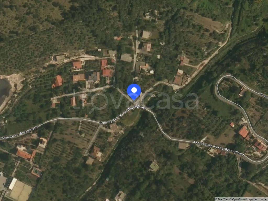 casa indipendente in vendita a Sarno