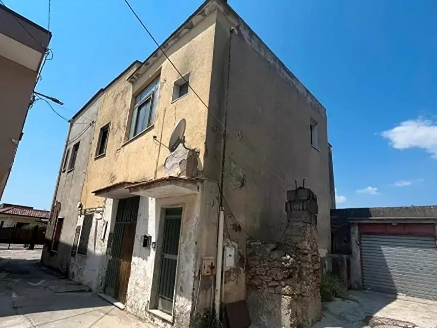 casa indipendente in vendita a Sarno