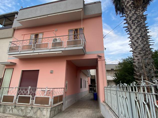casa indipendente in vendita a Sarno