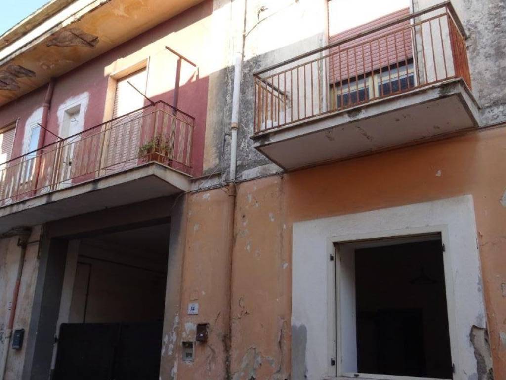 intera palazzina in vendita a Sarno