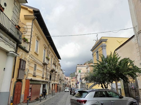 casa indipendente in vendita a Sarno