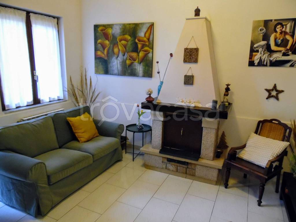 casa indipendente in vendita a Sarno