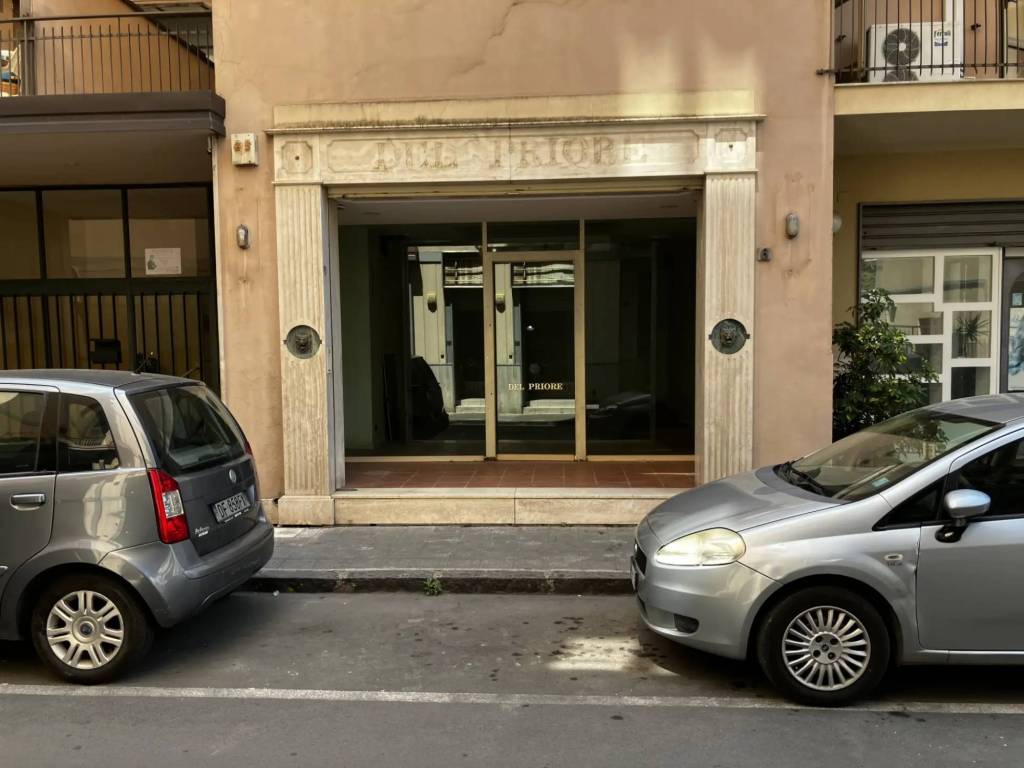 negozio in vendita a Sarno