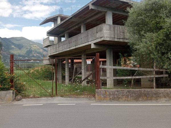 casa indipendente in vendita a Sarno in zona Lavorate