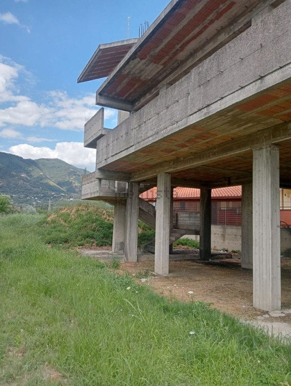 casa indipendente in vendita a Sarno in zona Lavorate