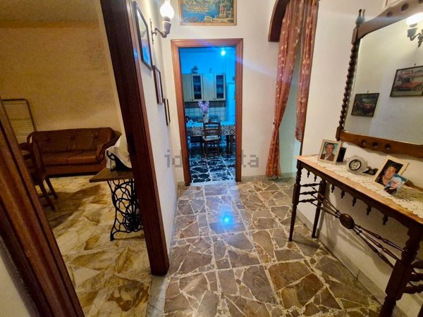 casa indipendente in vendita a Sarno