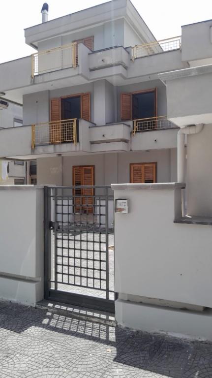 casa indipendente in vendita a Sarno