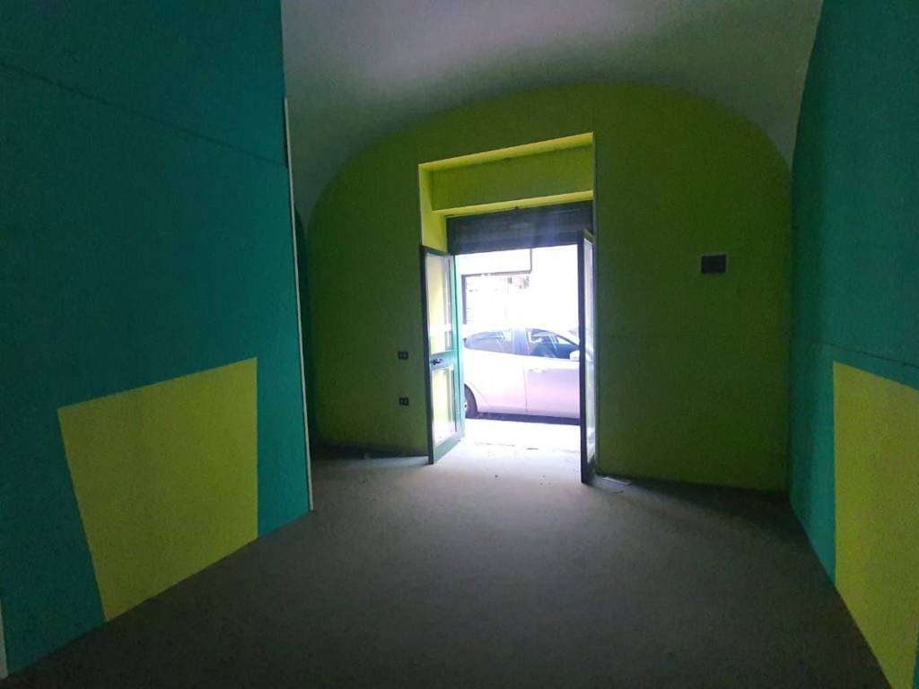 negozio in vendita a Sarno