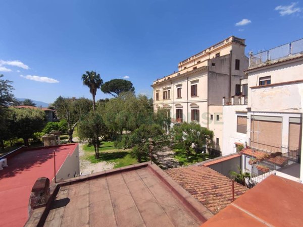 casa indipendente in vendita a Sarno