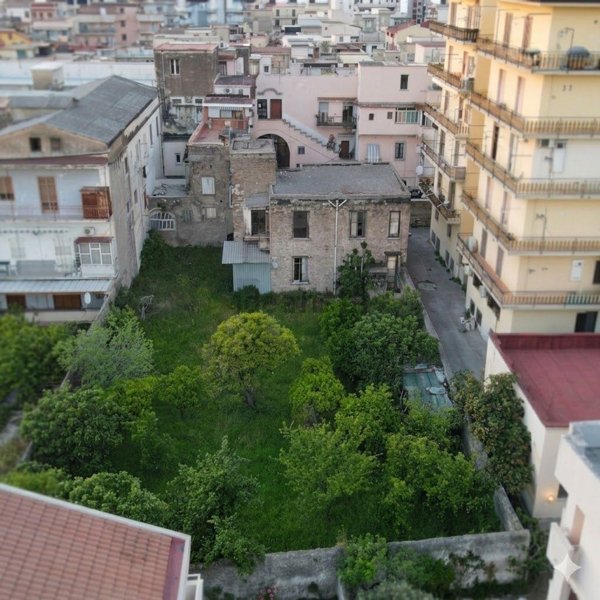 casa indipendente in vendita a Sarno
