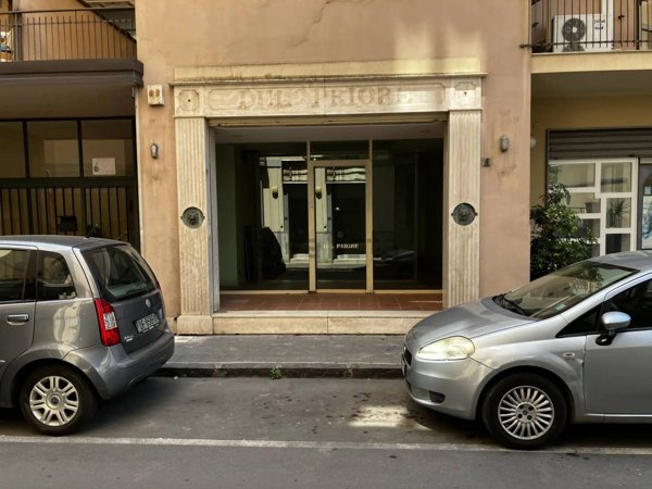 negozio in vendita a Sarno