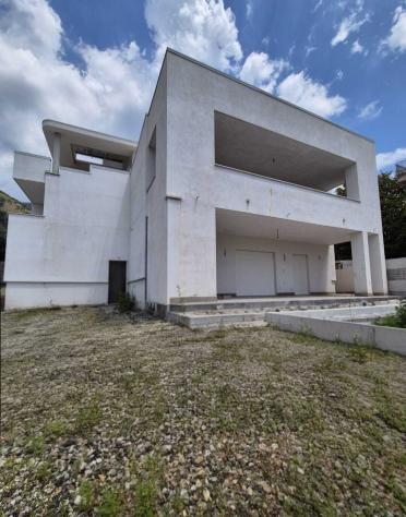 casa indipendente in vendita a Sarno