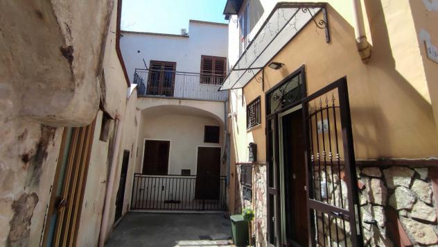casa indipendente in vendita a Sarno