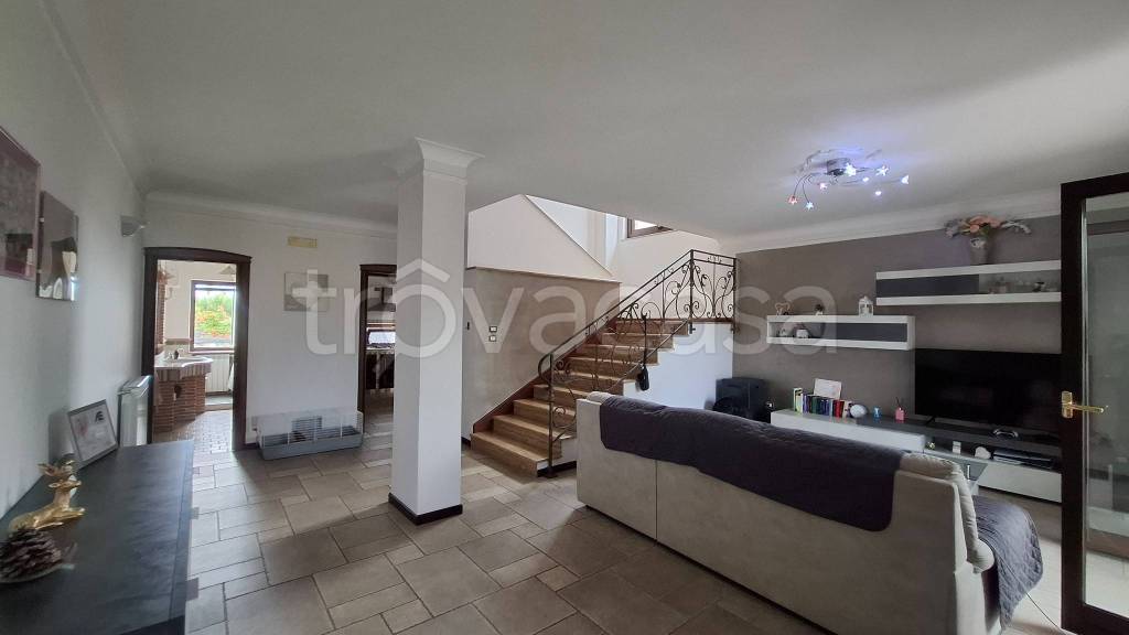 casa indipendente in vendita a Sarno