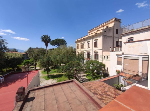 casa indipendente in vendita a Sarno